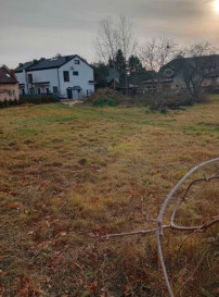 Działka Sprzedaż Łomianki
