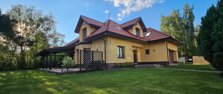 Dom Sprzedaż Sadowa 16