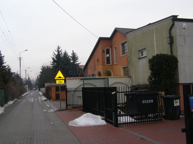 Dom Wynajem Łomianki 2