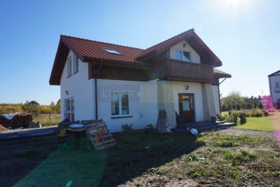 Dom Wynajem Pieńków