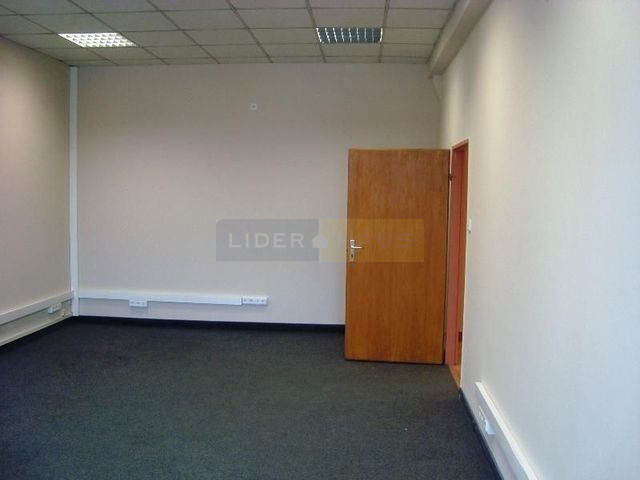 Lokal Sprzedaż Warszawa Włochy 5